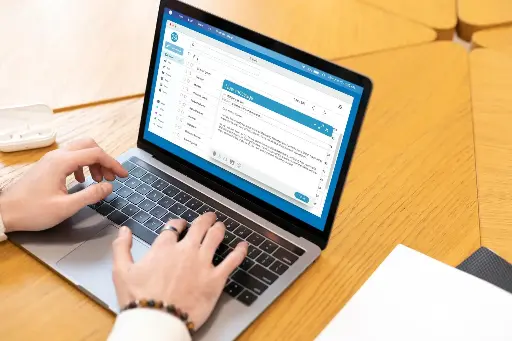 Serwer pocztowy (Mail Server)