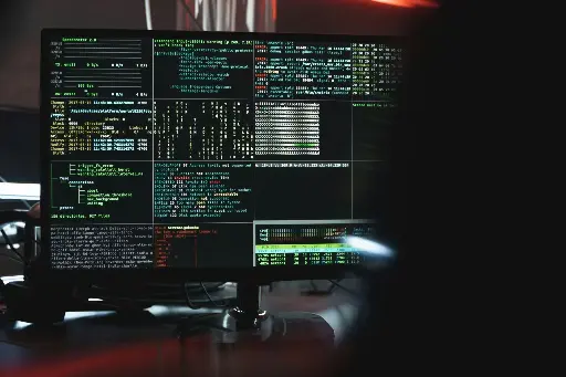 Zaawansowane usługi bezpieczeństwa (Firewall i IPS/IDS)